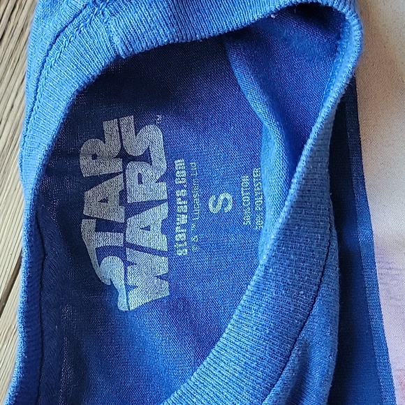 Bundle of two boys star wars shirts - Picture 3 of 5